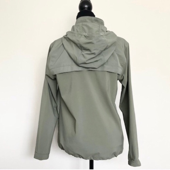 Columbia windbreaker jacket - Picture 2 of 3